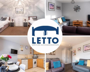 4 Bedroom House at Letto Serviced Accommodation, Alwalton Hill -Free WiFi & Parking